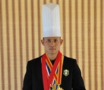 专访：从行政总厨到特色餐厅老总|餐饮界