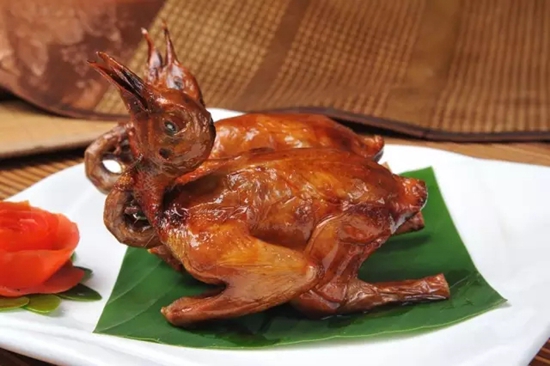 日销8000只乳鸽，广州这家店何以这么火？|餐饮界