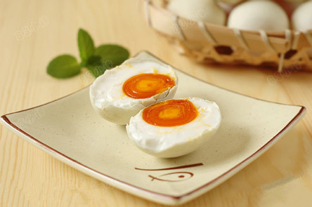 咸鸭蛋如何挑选