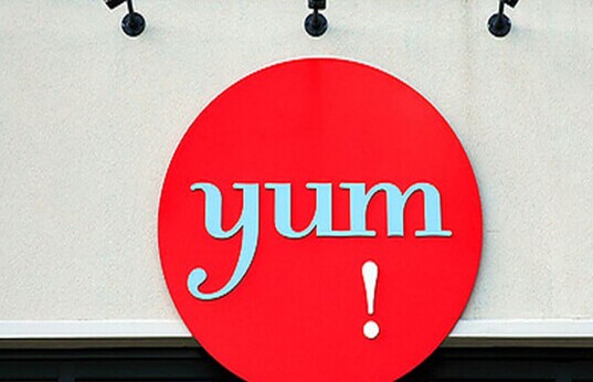 百胜艰难转型，拓店仍是重点|餐饮界