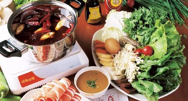 呷哺进军火锅调料，火锅品牌入局调料市场渐成常态