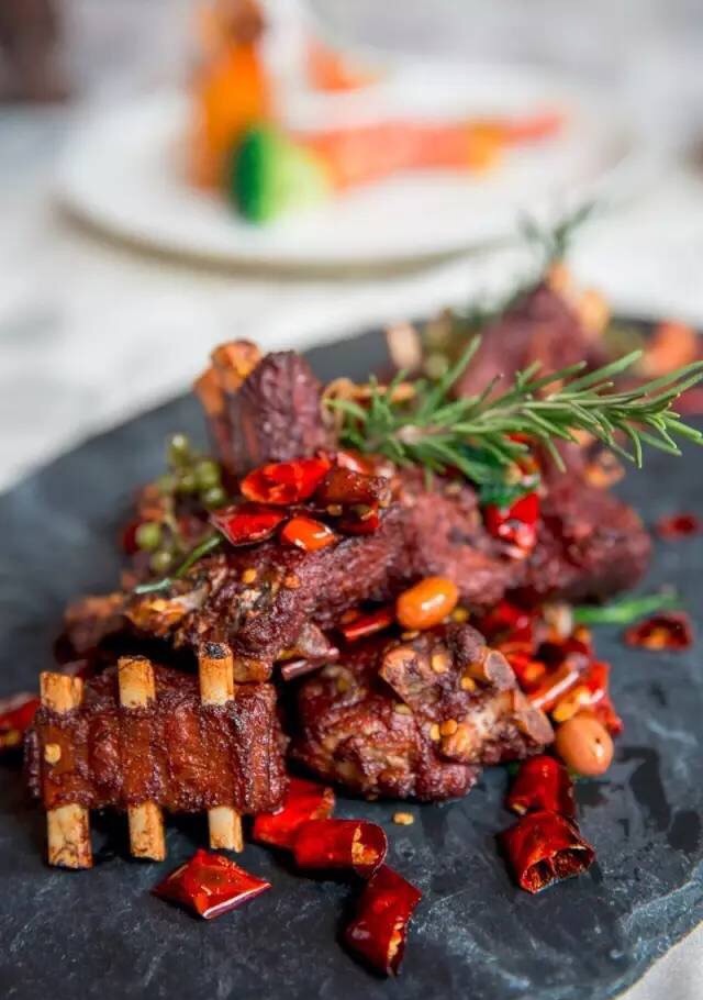 2017，餐饮合伙人的正确打开方式竟然是……