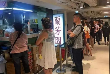 小店火爆65年，每日卖茶逾千杯，却婉拒所有商业合作？