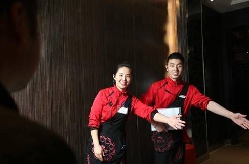 占领北上广深、布局海外7国，拥有200+门店的海底捞为什么不在重庆开店？