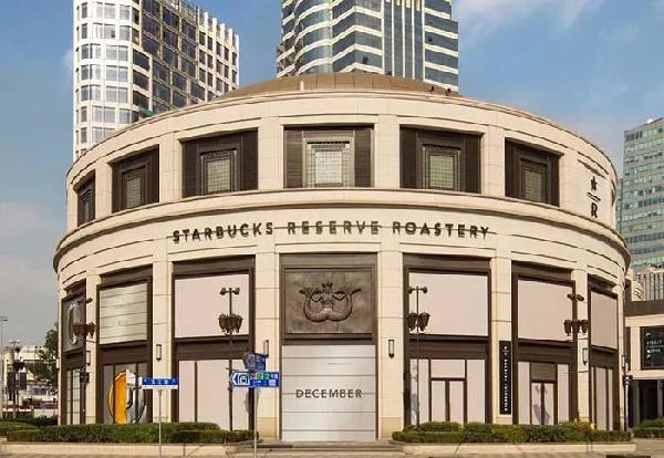 麦当劳、星巴克都在玩，餐企纷纷试水旗舰店到底为那般？|餐饮界