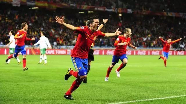 世界杯战幕今夜拉开，这些餐企象打了鸡血......