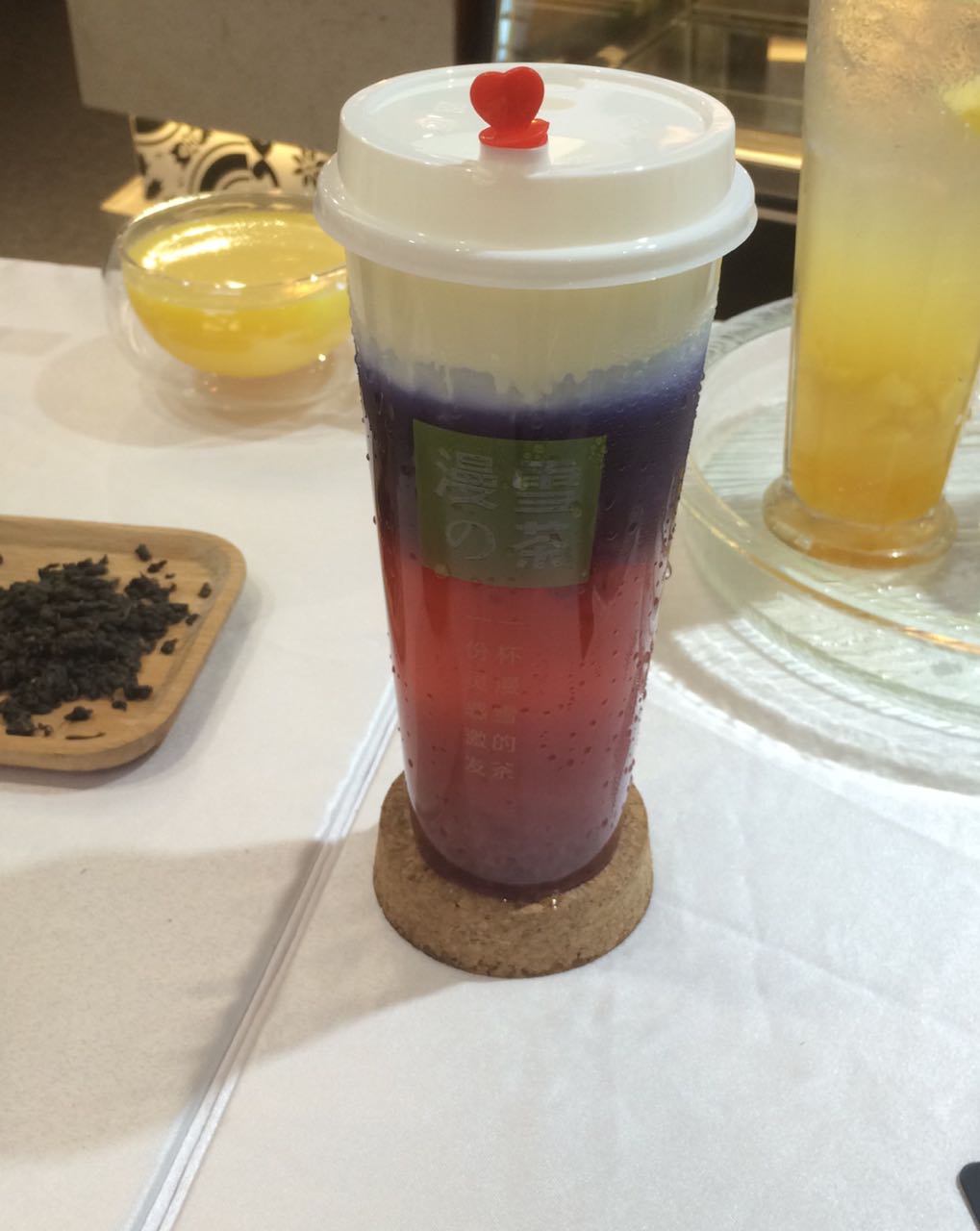 漫雪的茶浙江网红奶茶店：9宫格超高质感新店再次震撼来袭！