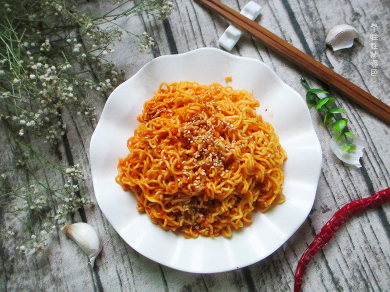 韩国火鸡面在中国有多火？韩媒这份报告真相了|餐饮界