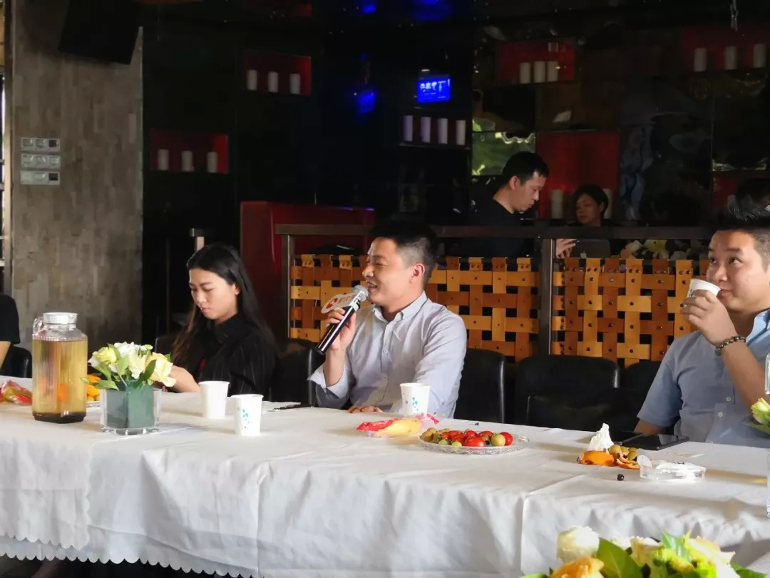 跨界思维：如何低成本跨界做营销？| 餐创营分享精华|餐饮界