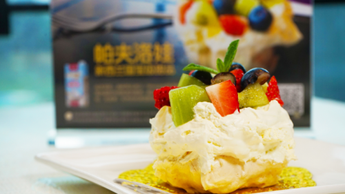 “萌丑”甜品如何登上网红C位？爆款美食营销就要这么玩！|餐饮界