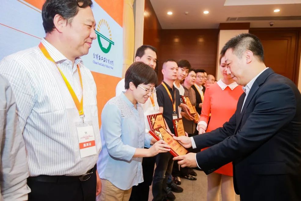 3分钟带你走进那些后厨的“食安机密”|餐饮界