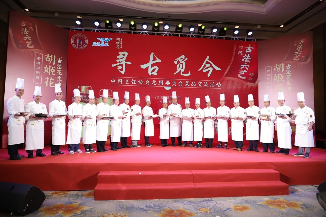 代代“香”传的胡姬花古法花生油,用匠心让传统美食复兴!|餐饮界