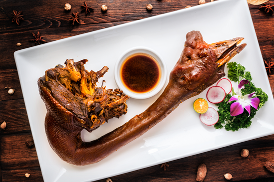 获数千万元A轮融资 看广州狮头牌卤味如何俘虏新中产|餐饮界