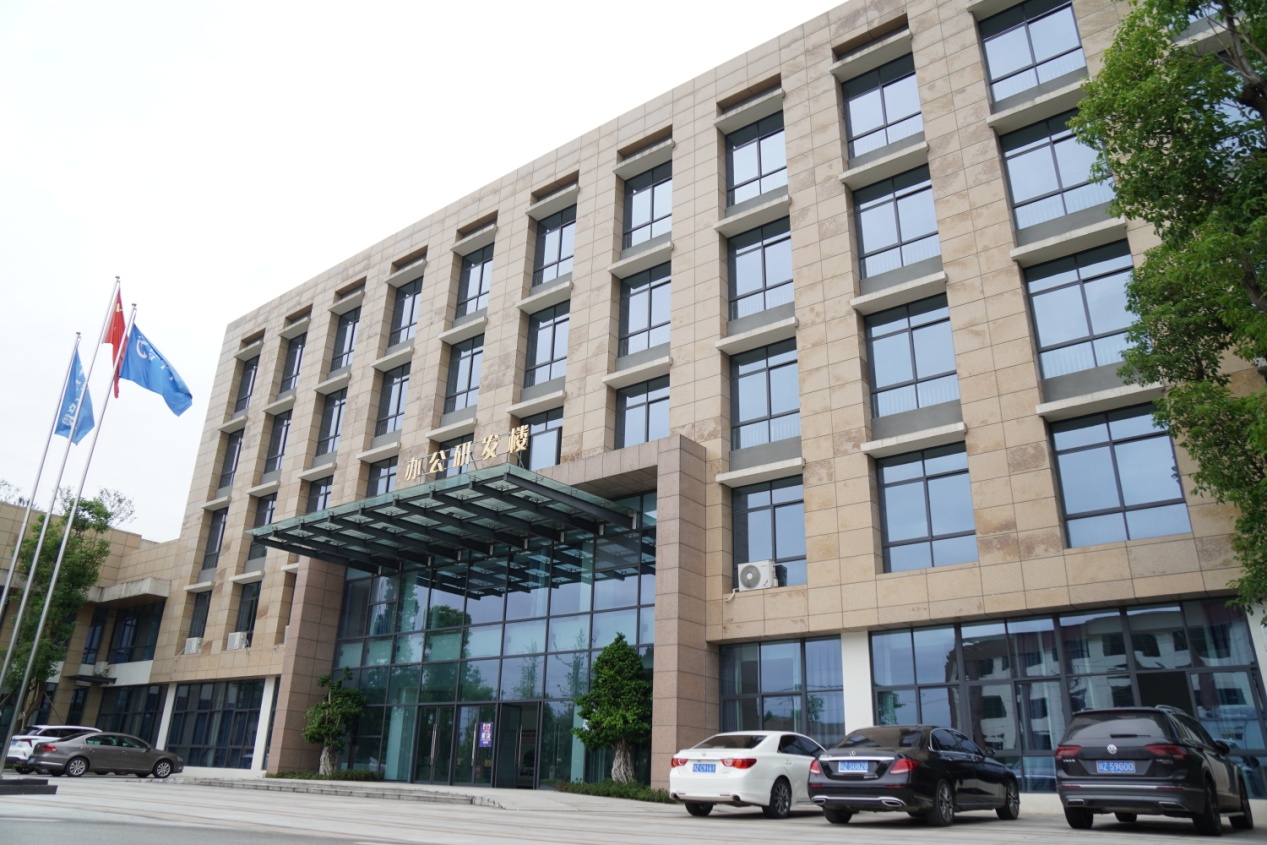 麻辣红包创始人刘大：于红海中开辟蓝海，打造“三位一体”服务模式