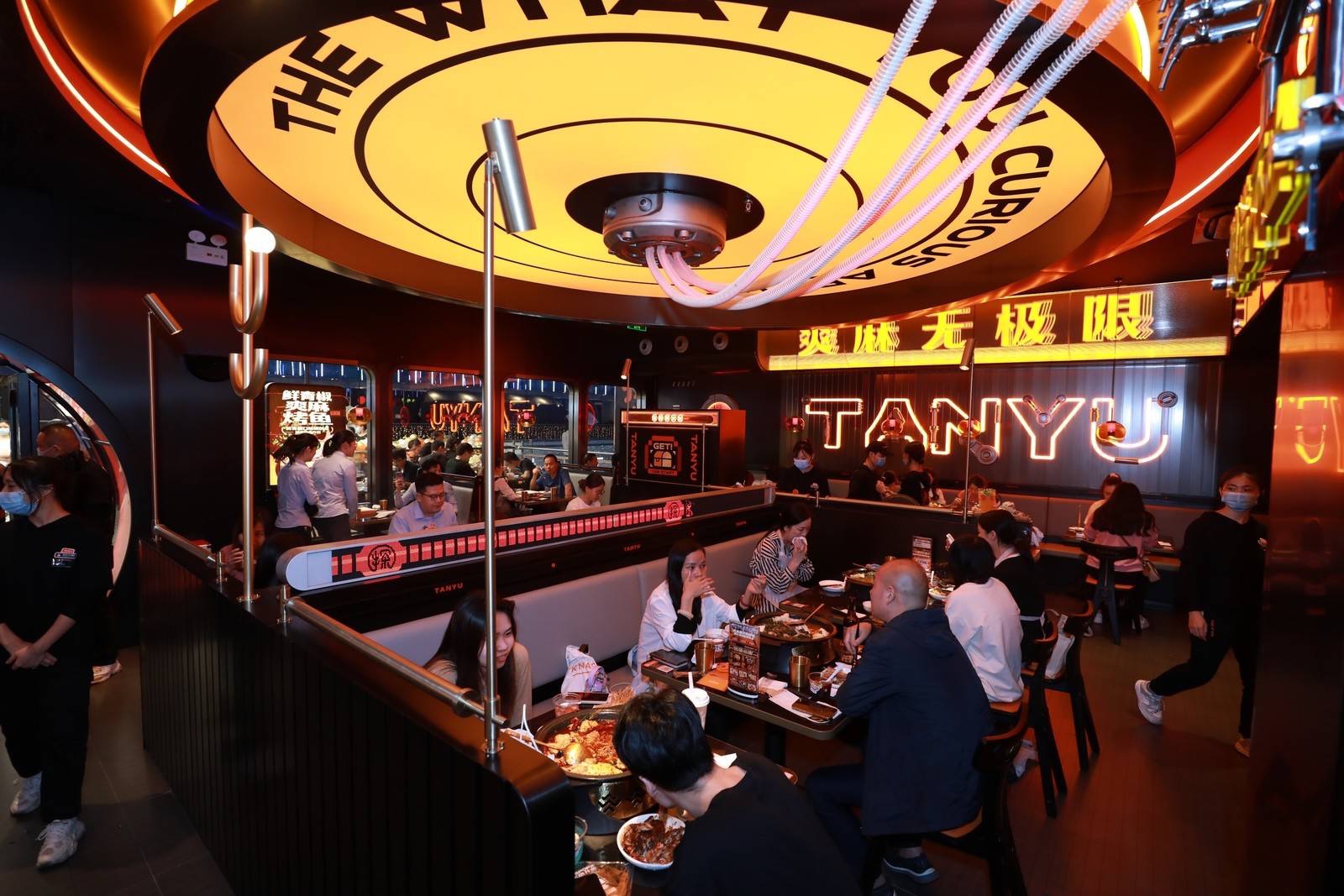 聚焦Z世代需求，探鱼登上2022第六届中华餐饮创新榜TOP100