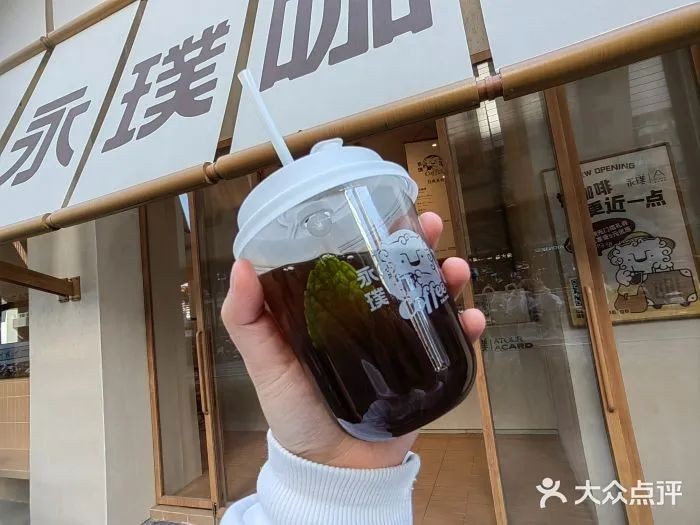 三顿半和瑞幸的相遇，是业态重塑还是渠道延伸？