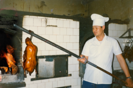 精致餐饮转型突围，“大董们”走进抖音直播间